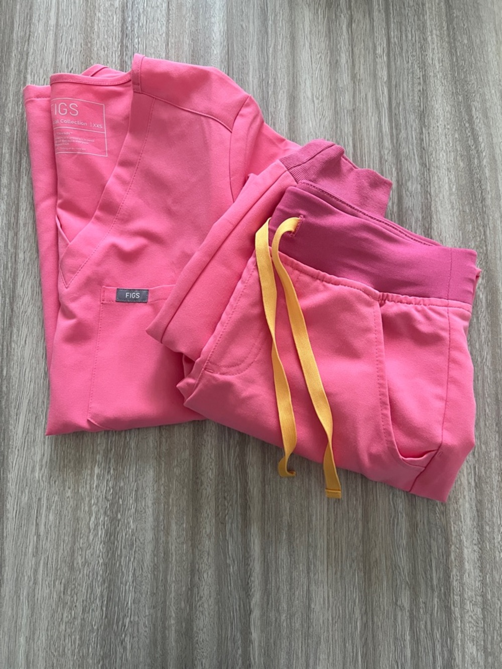 Figs Neon Pink Scrub Set